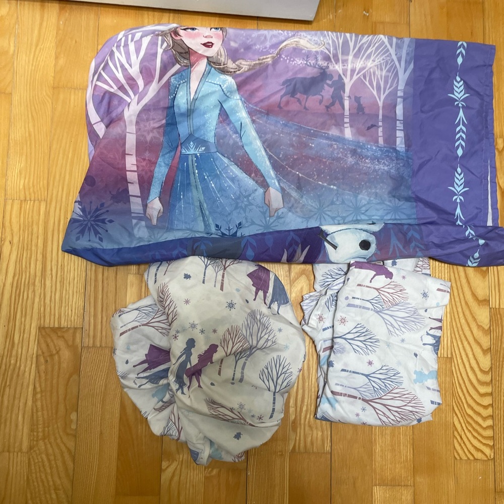 Frozen 2 toddler bed sheet set
